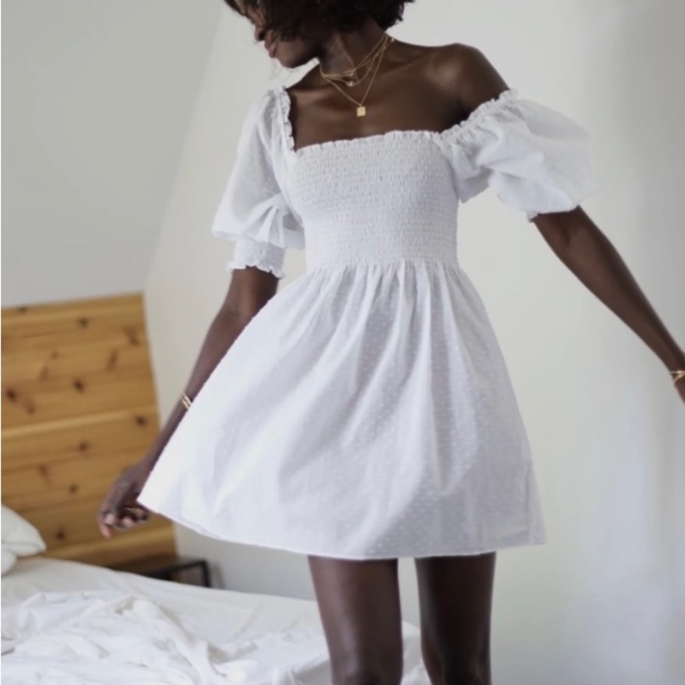 Hill House Athena Nap Dress Size M Excellent Condition White Swiss Dot
